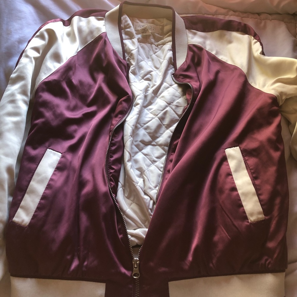 Burgundy Bomberjacket